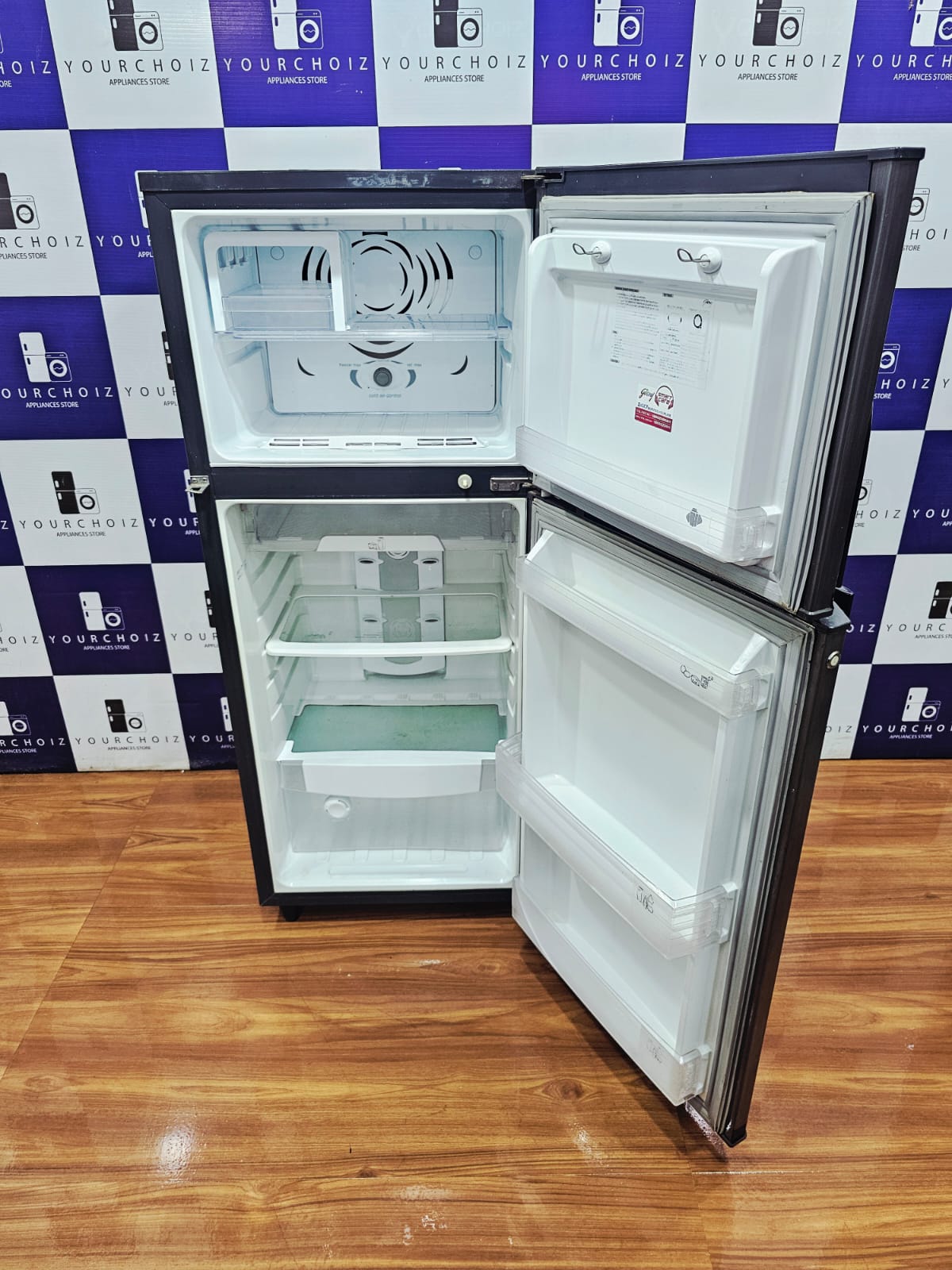 Godrej 231L Double Door Refrigerator (Pre-Owned)
