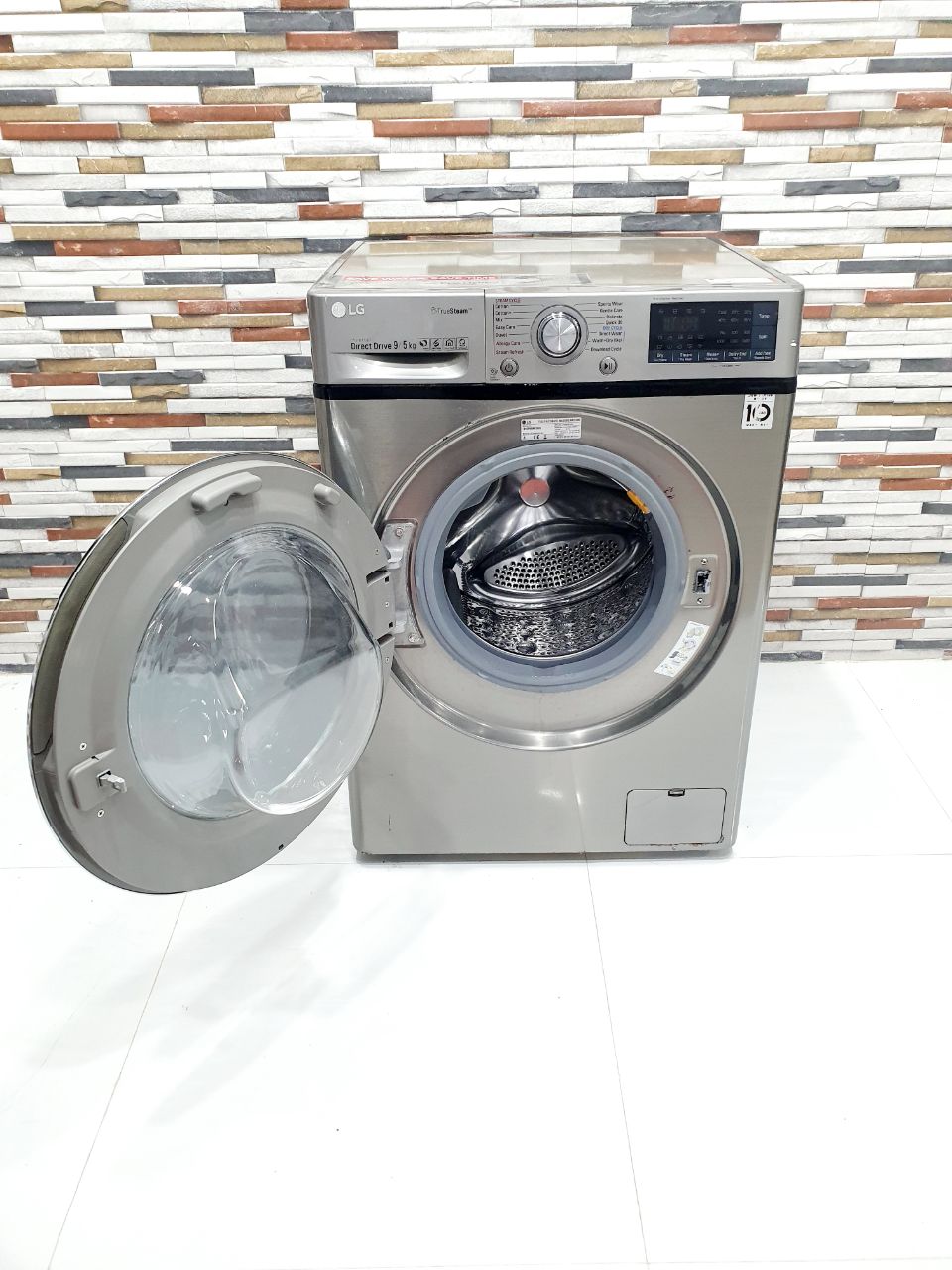 LG 9.5Kg Fully Automatic Front Load Washing Machine – Direct Drive (Refurbished)
