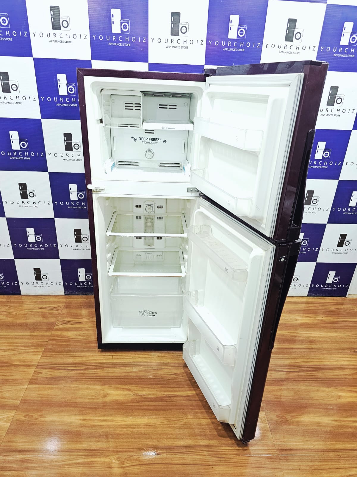 Whirlpool 240L Double Door Refrigerator (Pre-Owned)