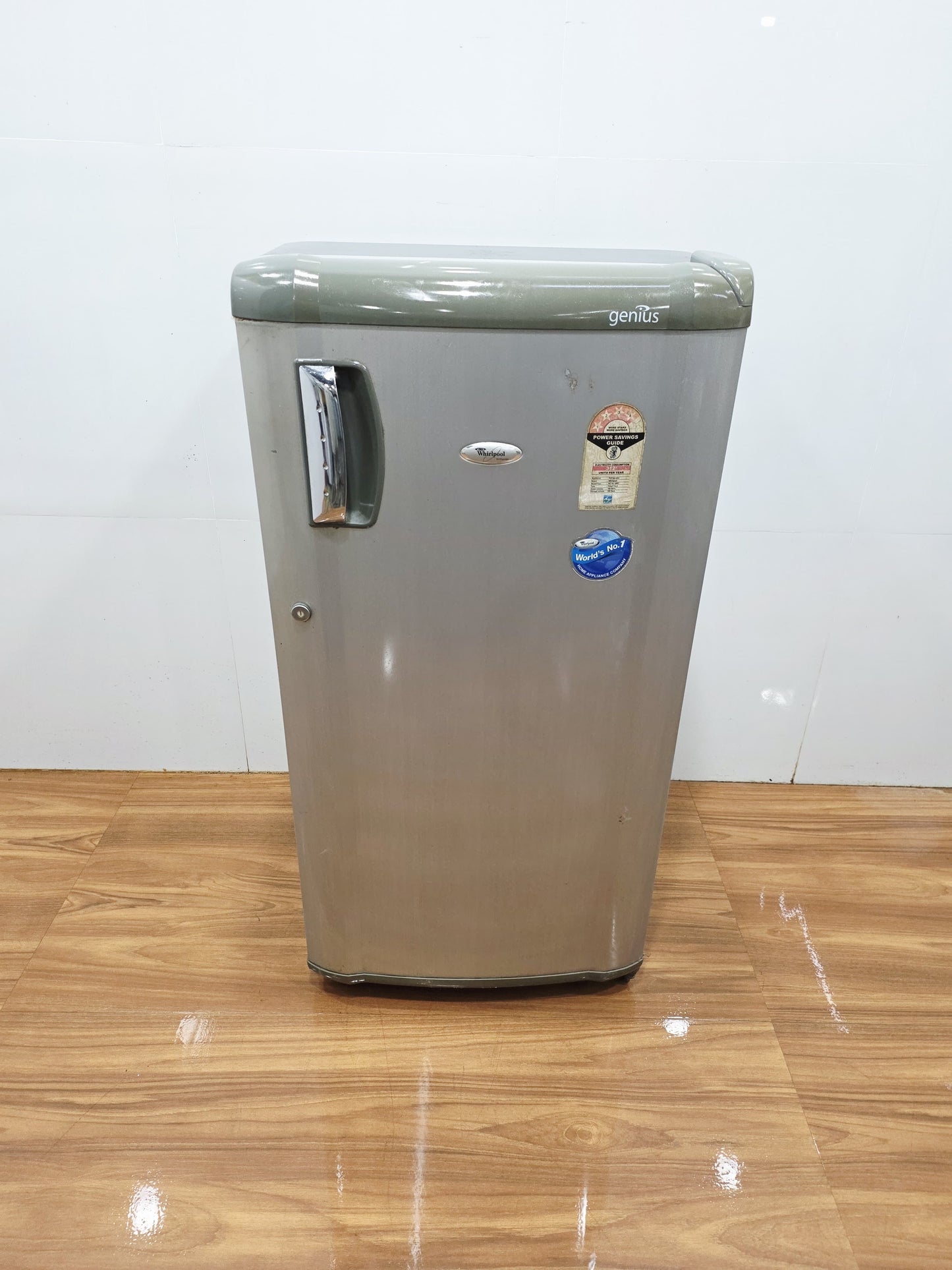 Whirlpool 190L Single Door Refrigerator (Refurbished)