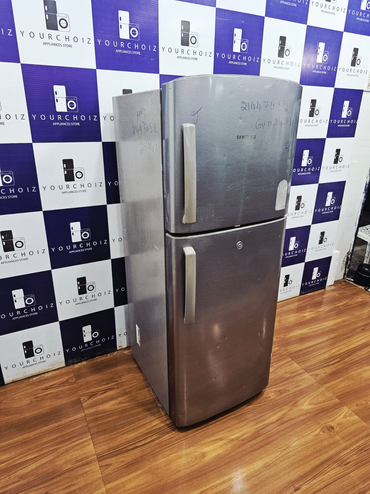 Samsung 240L Double Door Refrigerator (Pre-Owned)