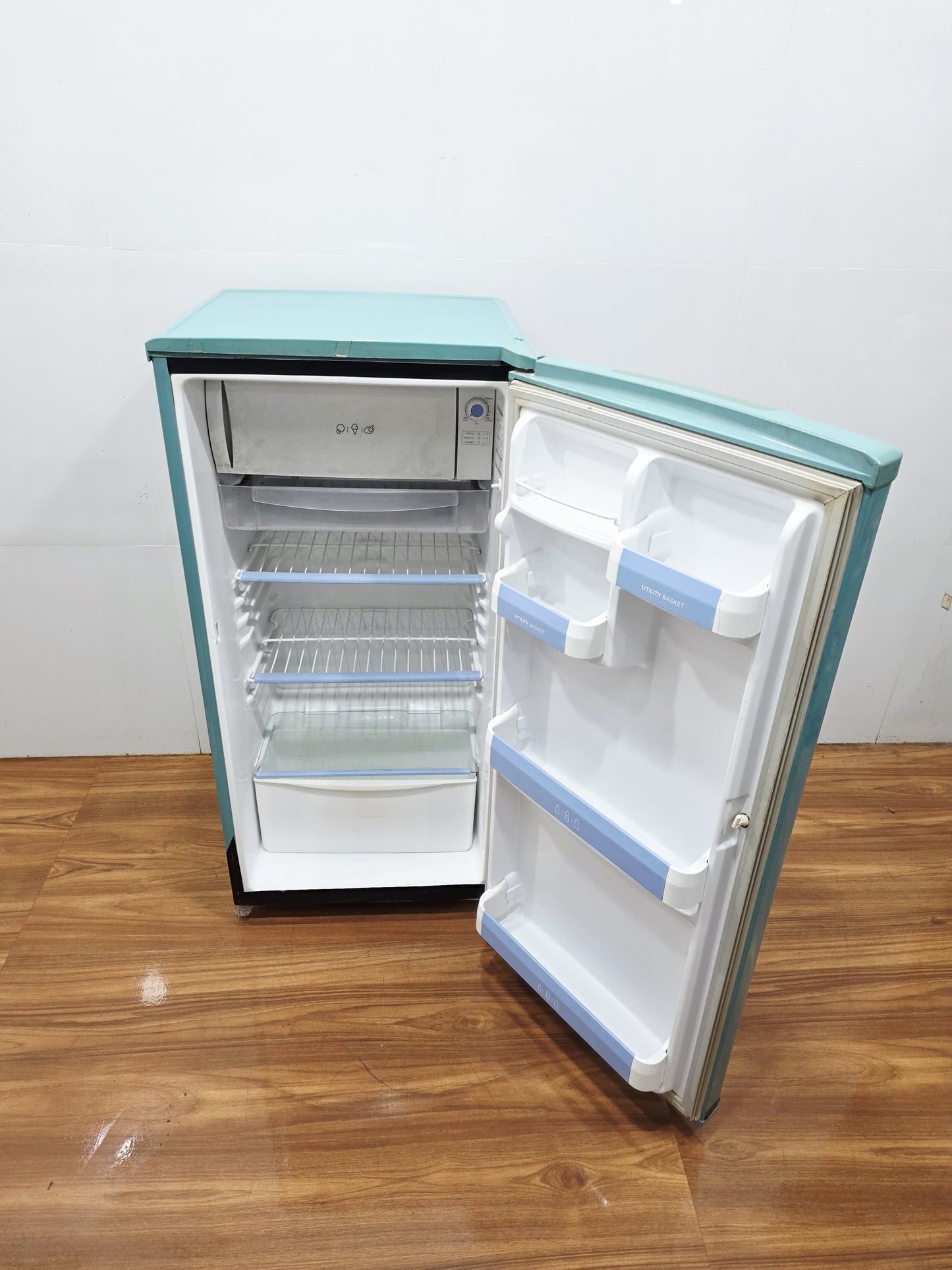 LG 190L Single Door Refrigerator (Refurbished)