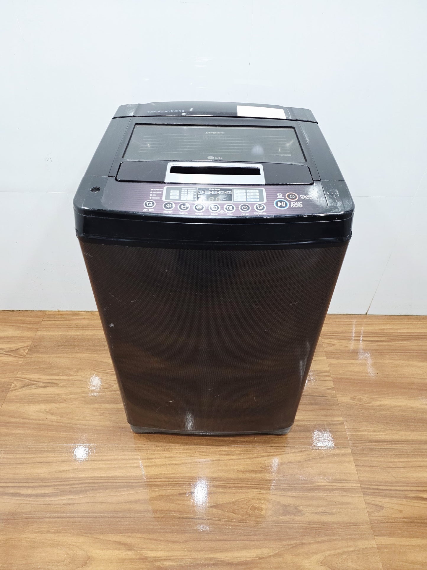 LG 6.5kg Fully Automatic Top Load Washing Machine (Refurbished)