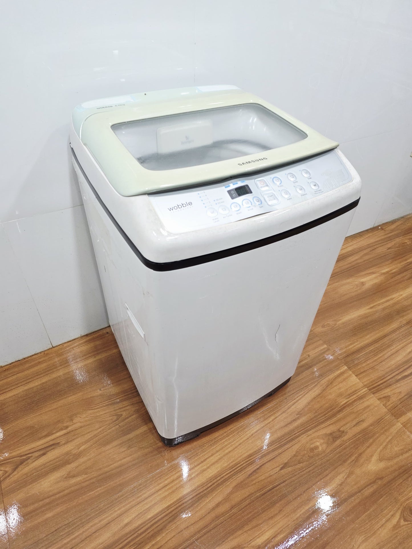 Samsung 6kg Top Load Washing Machine (Refurbished)