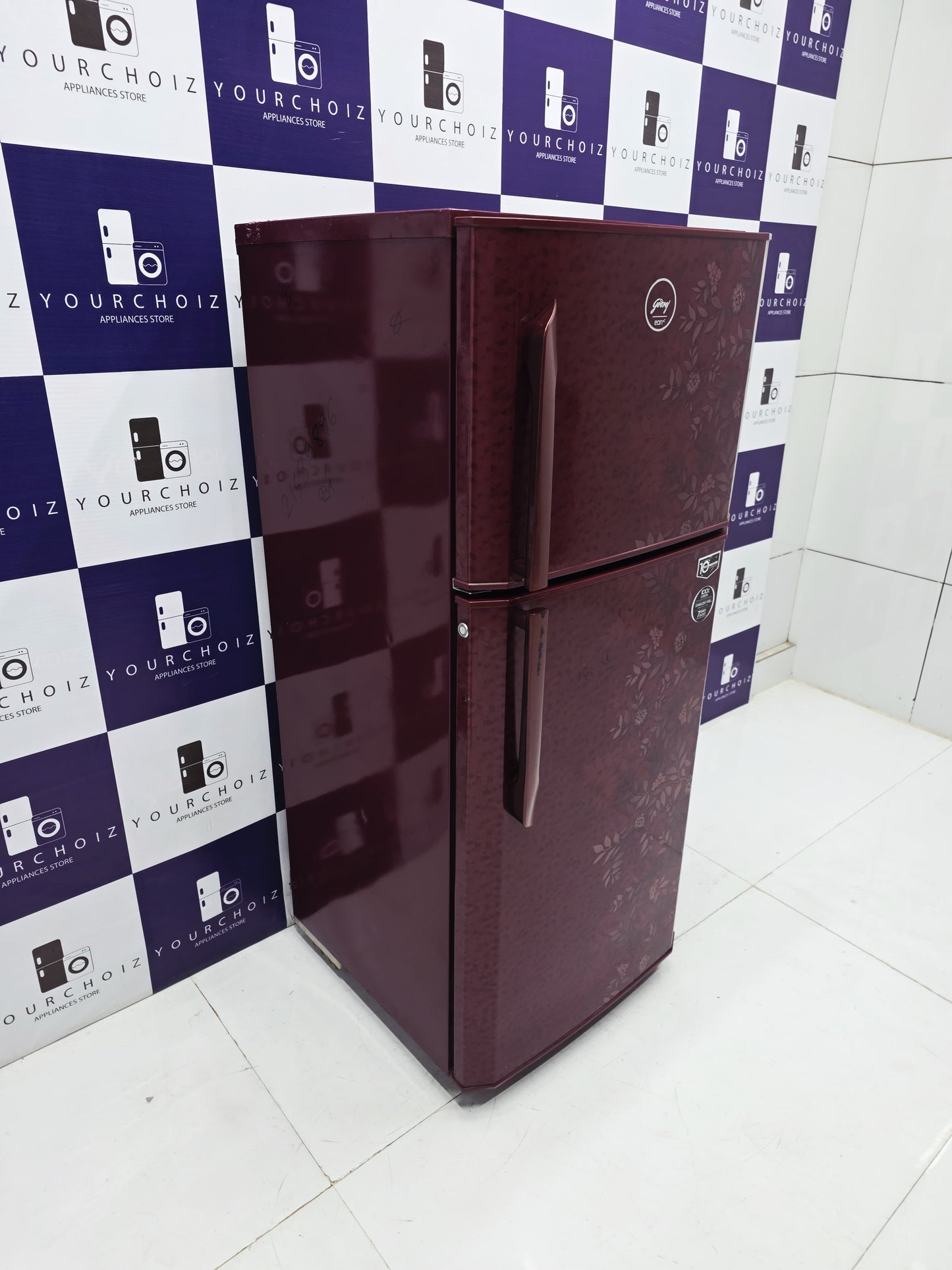 Godrej 240L Double Door Refrigerator (Pre-Owned)