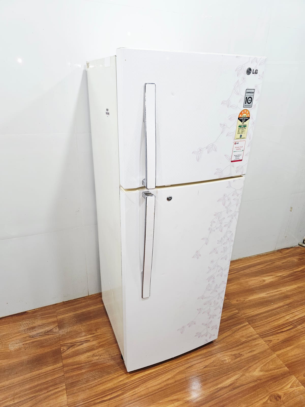 LG 285 L Double Door Refrigerator – White Floral (Refurbished)
