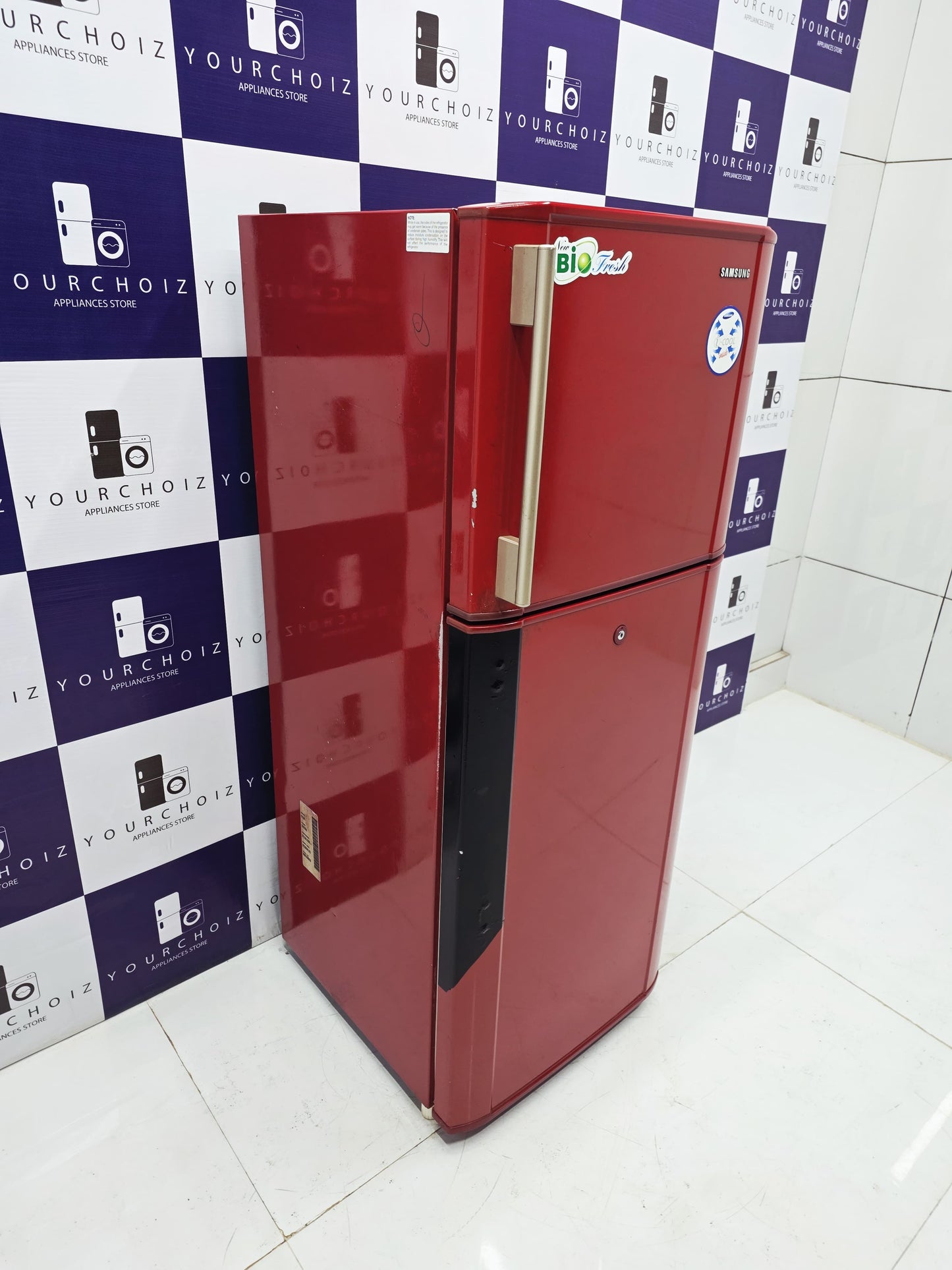 Samsung 240L Double Door Refrigerator (Pre-Owned)