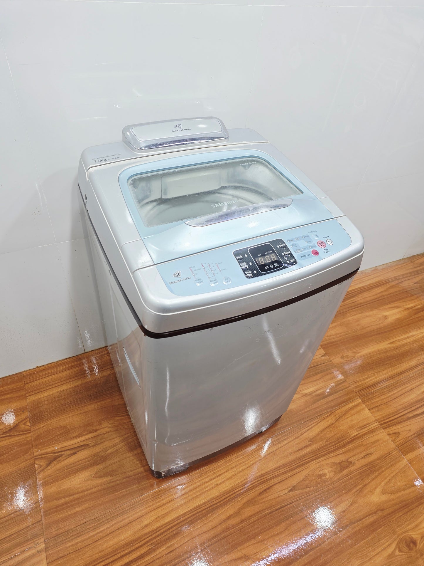 Samsung 7 Kg Fully Automatic Top Load Washing Machine – Silver (Refurbished)