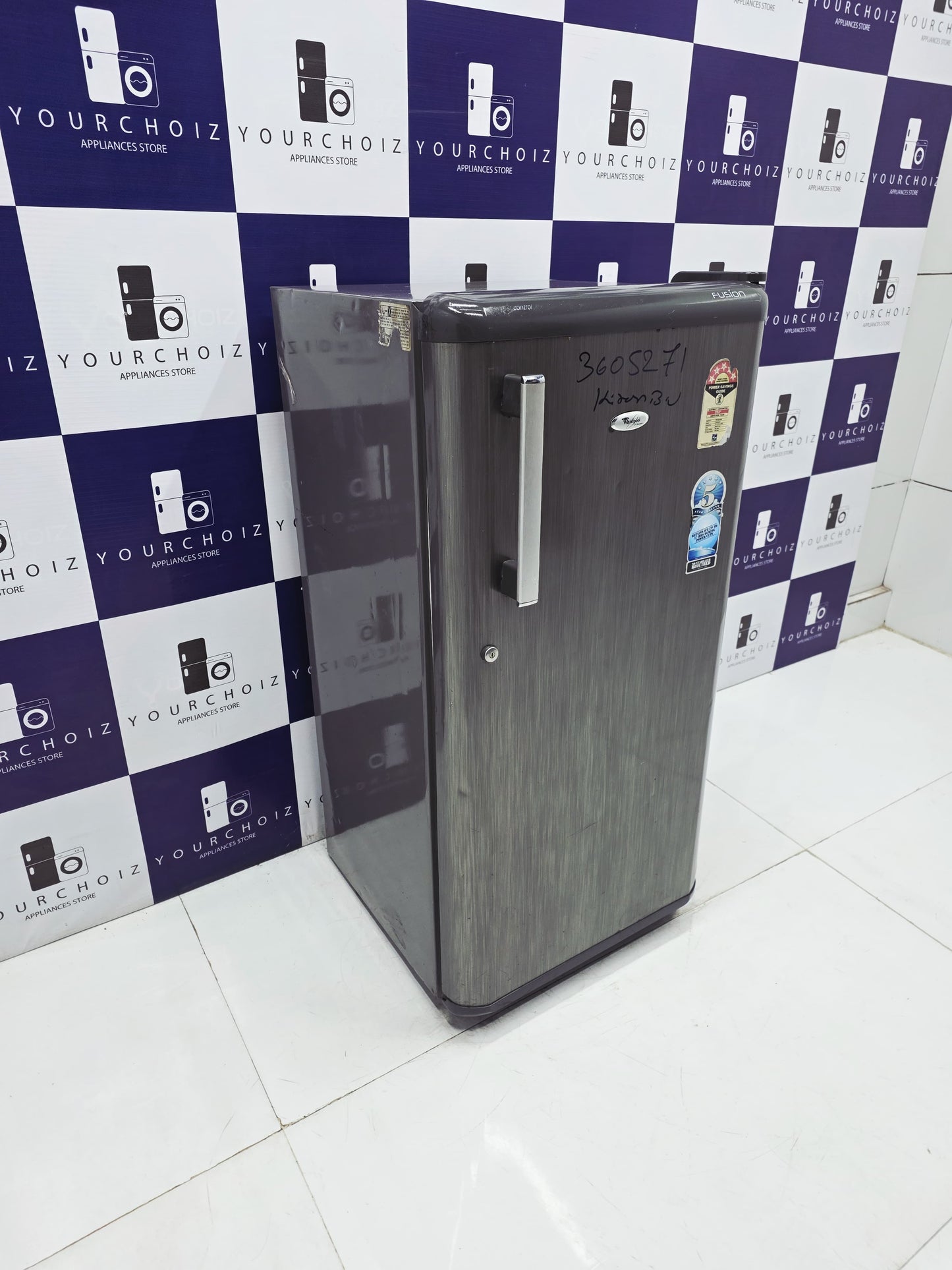 Whirlpool 200L Single Door Refrigerator (Pre-Owned)